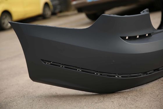 Volkswagen Passat 2016 2017 2018 Auto Parts Rear Bumper Skin  56D 807 411