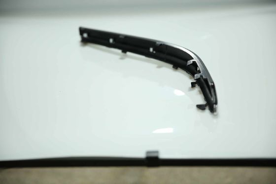 3BD 807 717/718 2005 2006 2008 2007 Vw Passat Rear Bumper Trim Car Bumper Strips